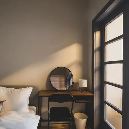 Modernly Restored 1bd